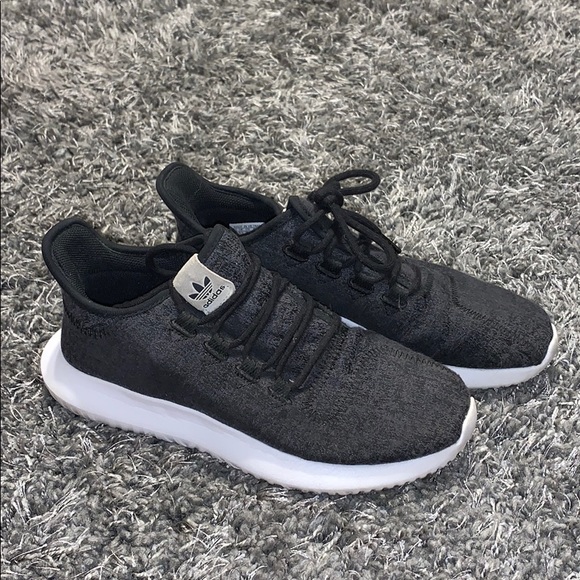 womens adidas tubular shadow